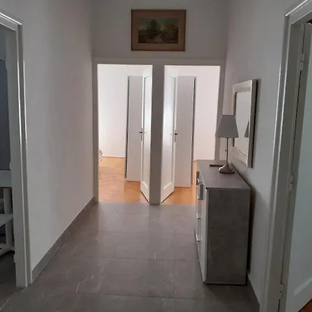 Dusan Apartment